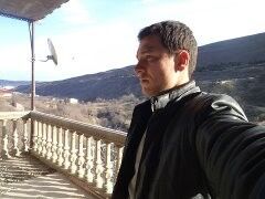  4319457  Artur, 38 ,    