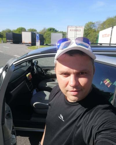  ,   Andrej, 43 ,   ,   , c , 