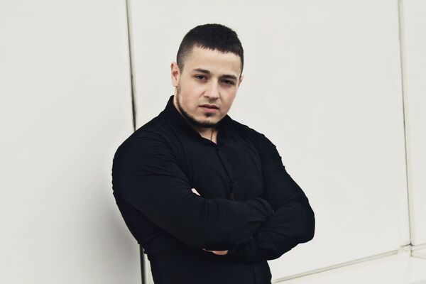 ,   , 28 ,   