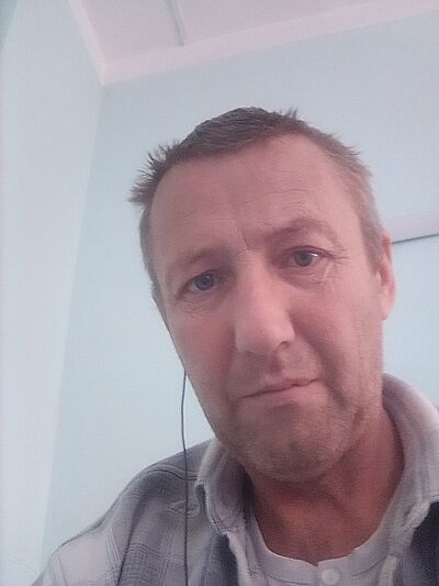  ,   Andrbek, 48 ,   c 