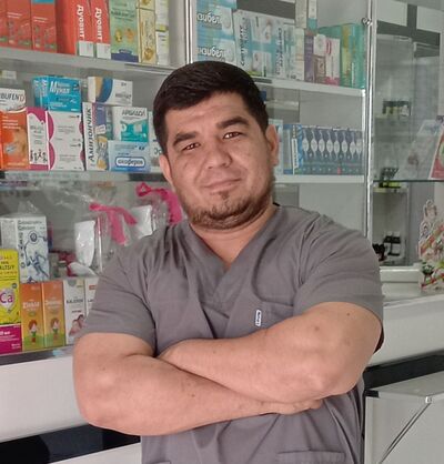   ,   Pharmacist, 36 ,   ,   , c 
