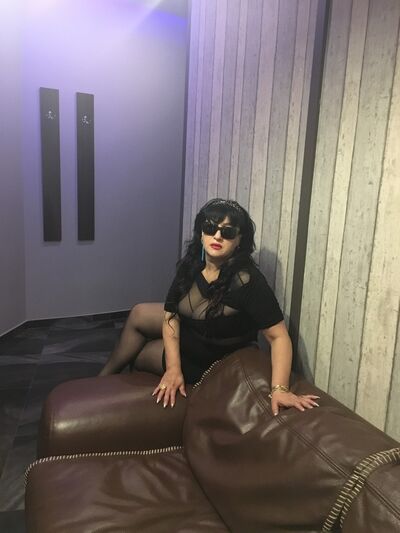  ,   Mona, 45 ,   ,   , c 
