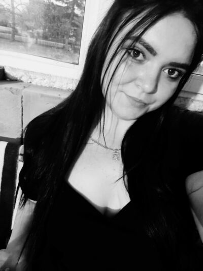  ,   Viktoria, 27 ,   ,   