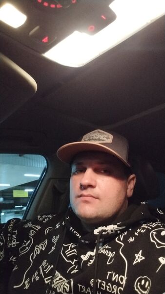  --,   , 37 ,  