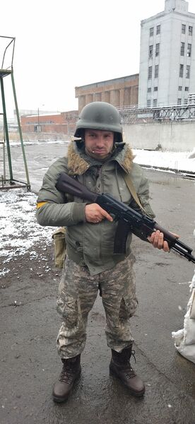   ,   Roman, 35 ,   , 