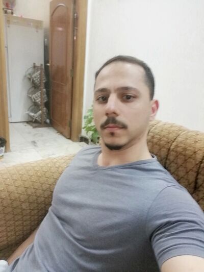  Esenyurt,   Mustafa, 38 ,   ,   , c 
