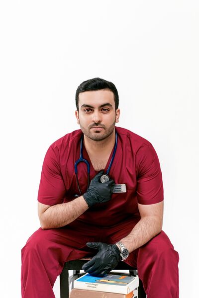  Novy,   , 27 ,   ,   