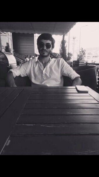  ,   Adisson, 33 ,   
