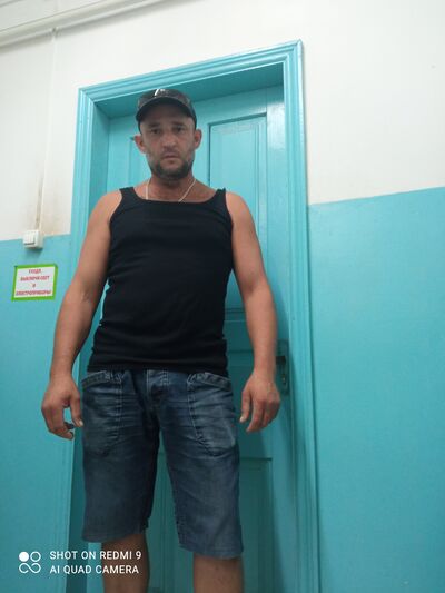  --,   , 43 ,     , c 
