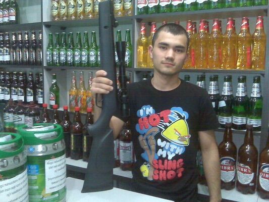  ,   Shuxa, 32 ,   