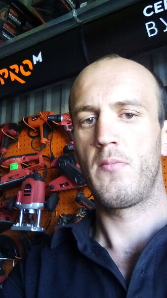  ,   Sergei, 37 ,     , c 
