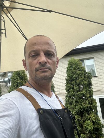 --,   , 44 ,   c 
