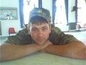  ,   Vitalik, 44 ,  