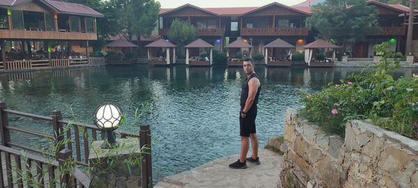  ,   Adem, 40 ,   ,   , c , 