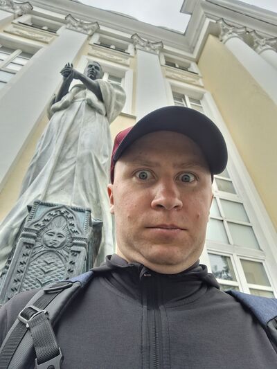   ,   Ivan, 31 ,  