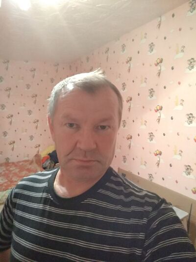  ,   Sergej, 62 ,   