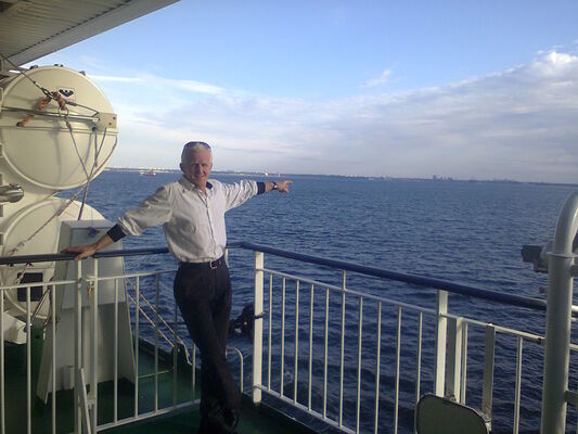  ,   Tomi, 57 ,   ,   , c 
