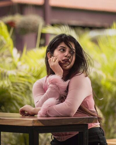  -,   Nila Sitara, 30 ,   ,   