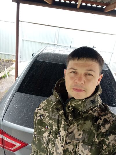  ,   Vladimir, 34 ,   ,   