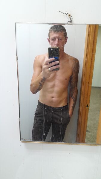  ,   Anatoly, 36 ,   ,   , c 