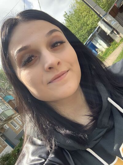  ,   Tina, 24 ,   ,   , c , 