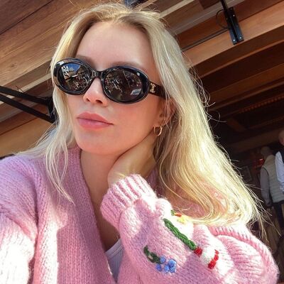  ,   Lina, 39 ,   c 