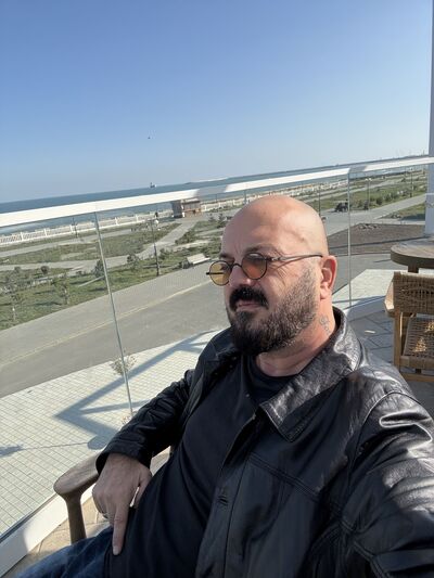  ,   Murad, 49 ,   ,   