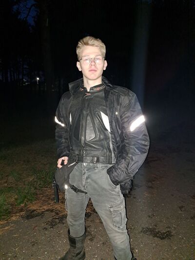  -,   , 24 ,   ,   