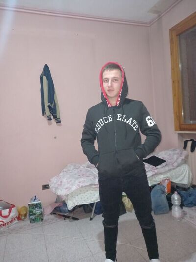  ,   Sergiu, 22 ,   ,   