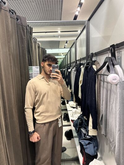  ,   Rustam, 22 ,   ,   , 