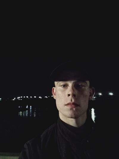  ,   ˸, 20 ,     , c 