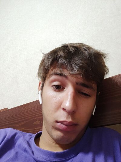  ,   Vlad, 22 ,   