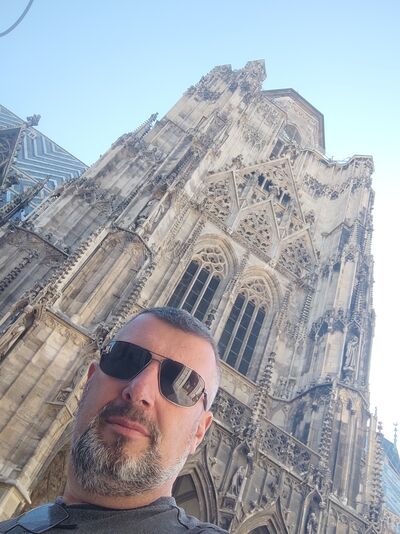  ,   Andrii, 49 ,     , c , 