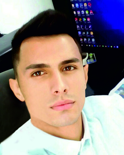  ,   Sultan, 32 ,     , c 