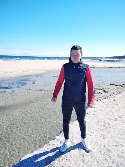  ,   Kolya, 25 ,   ,   