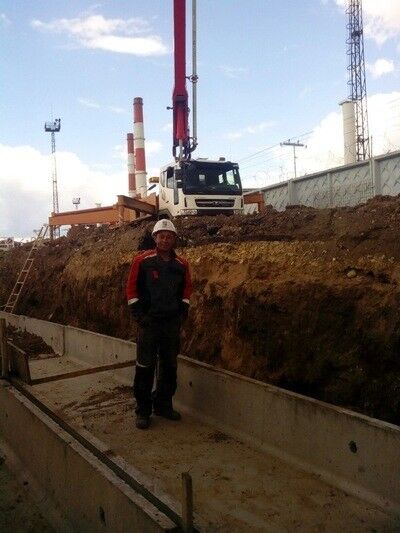  ,   Rafael, 45 ,   ,   , c 