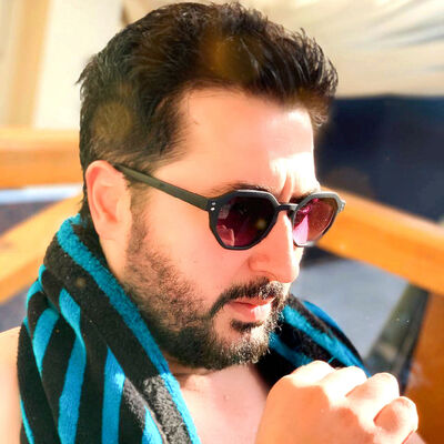  ,   JafarJass, 44 ,   ,   