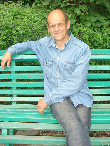  ,   Igor, 62 ,   