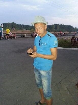  ,   Artur, 36 ,   