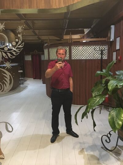  ,   Denis, 42 ,   ,   , c 