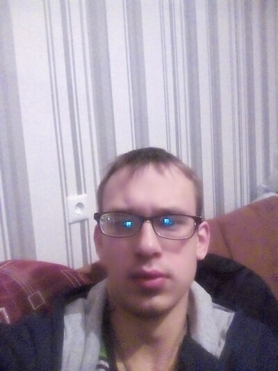  ,   Andres, 27 ,   