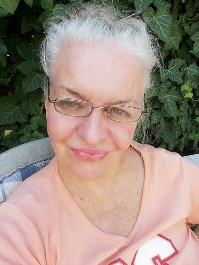  ,   Olga, 63 ,   c 