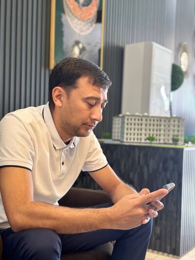  ,   Shakhboz, 34 ,  