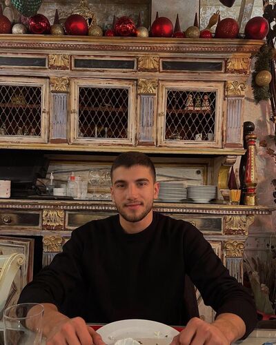  ,   Kerem, 27 ,   ,   