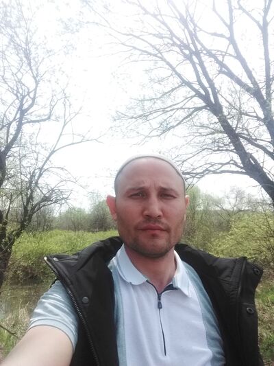  ,   Diyorbek, 32 ,   ,   