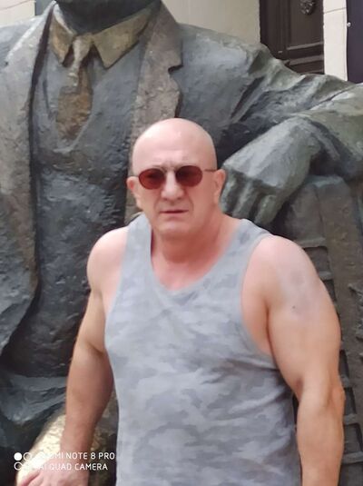  ,   Sput nik, 52 ,   ,   