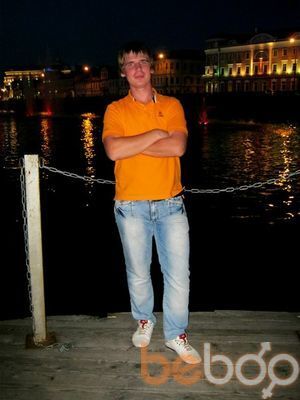  ,   Makc, 37 ,   