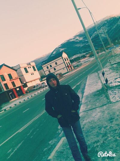  ,   Samir, 28 ,   