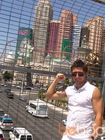  ,   Alex, 40 ,  