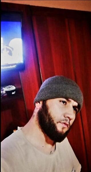  ,   Sami, 28 ,   ,   